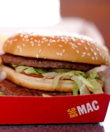 McDonald's Tira do Ar Site que Criticava Fast Food