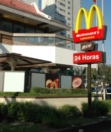 Cade Arquiva Processo Contra McDonald's