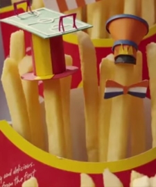 Torcedores e Seleo Viram Batatas no McDonald's