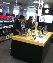 Apple e Fnac Inauguram Apple Shop 2.0